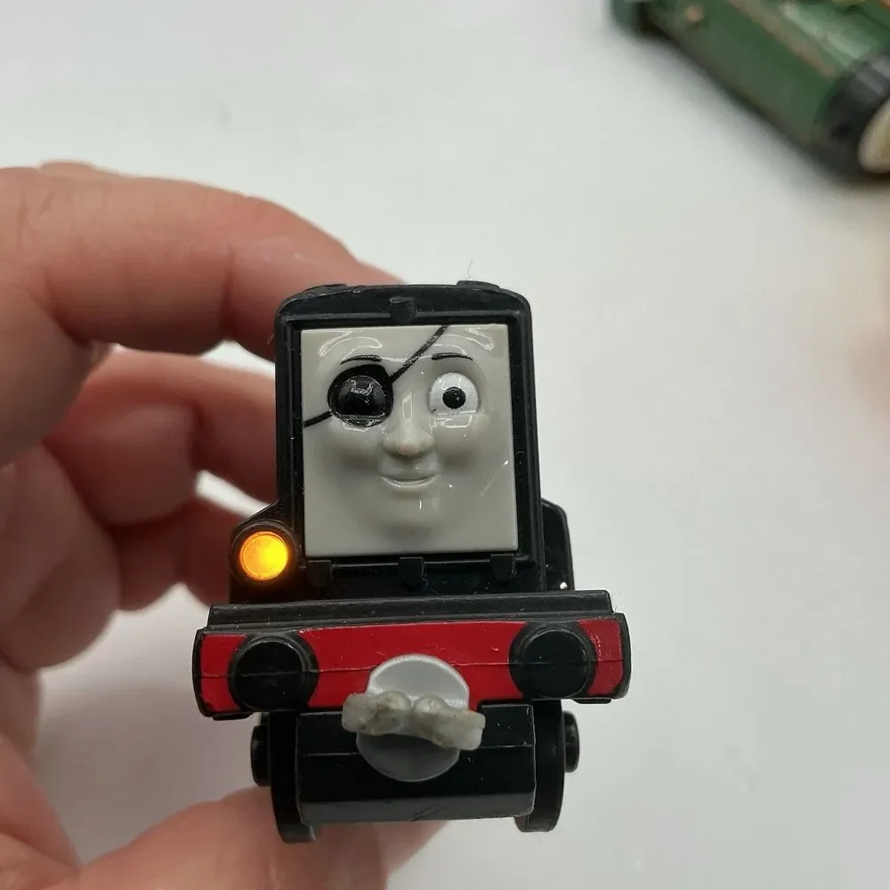 2016 Thomas Friends Adventures Pirate Diesel Talking Diecast Metal Train Engine